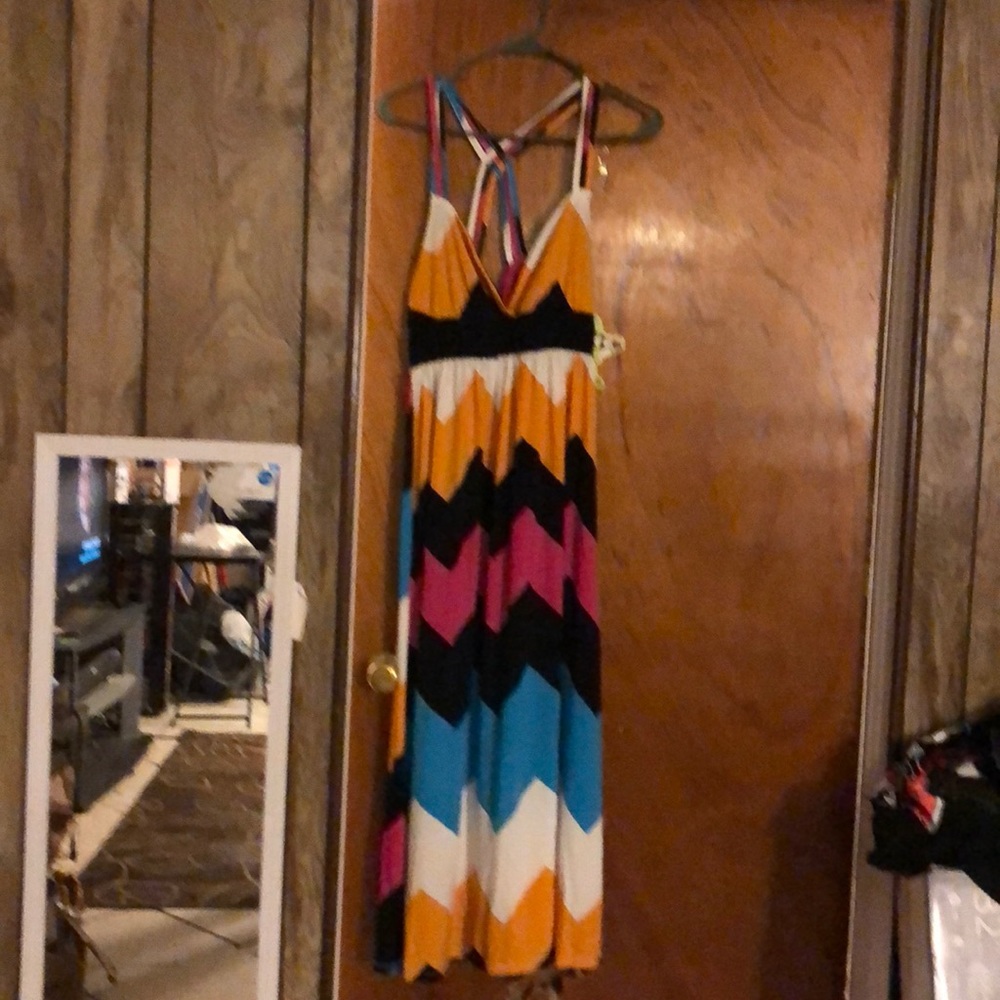 Maxi dress great for summertime new with tags